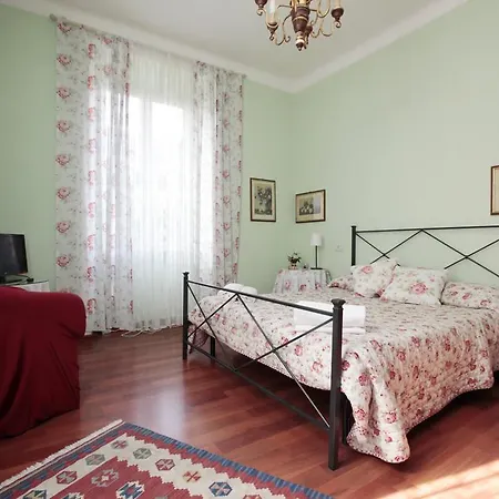 Anna Casa Vacanze Apartamento *